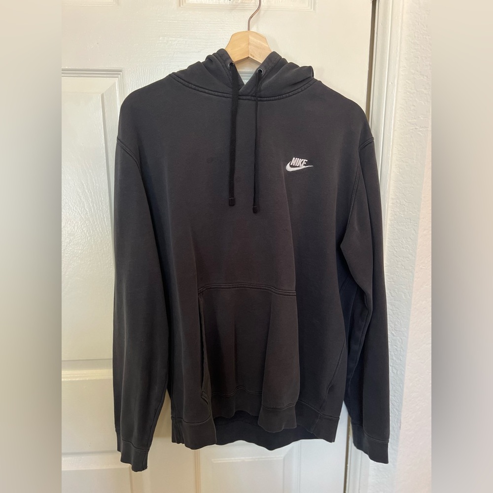 Vintage Nike hoodie, size L